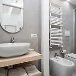 New - M5 Isola 50m - Gae Aulenti - Bosco Verticale 아파트