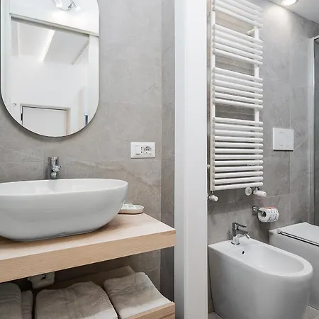 New - M5 Isola 50m - Gae Aulenti - Bosco Verticale Apartament